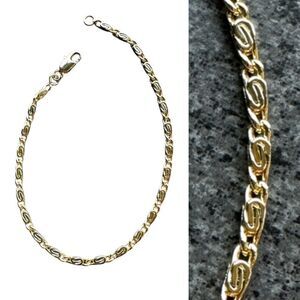 NEW Gold Plated Chain Bracelet with Twisted S-Link Design 7.5"